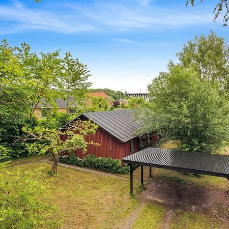 Biergh - 250m From The Sea By Interhome